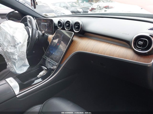 43596009 :رقم المزاد ، W1KAF4HB3NR044079 vin ، 2022 Mercedes-benz C 300 4matic مزاد بيع