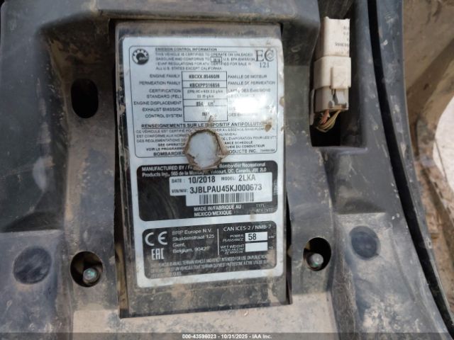 2019 CAN-AM OUTLANDER MAX 3JBLPAU45KJ000673 Photo 9