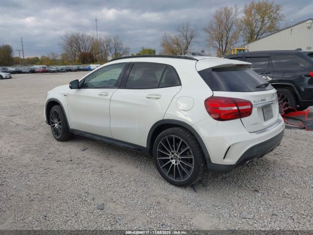 2018 MERCEDES-BENZ GLA 250 WDCTG4GB8JJ385174 Photo 2