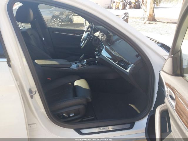 2017 BMW 540I WBAJE5C32HG913805 Photo 4