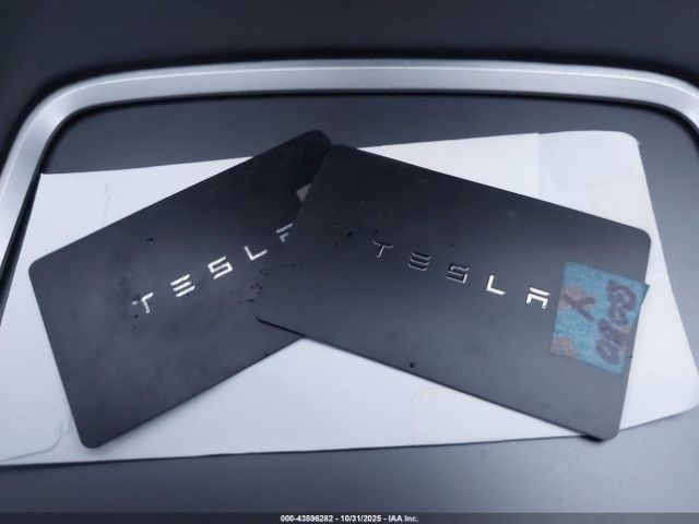 2021 TESLA MODEL Y 5YJYGDEE2MF298956 Photo 10