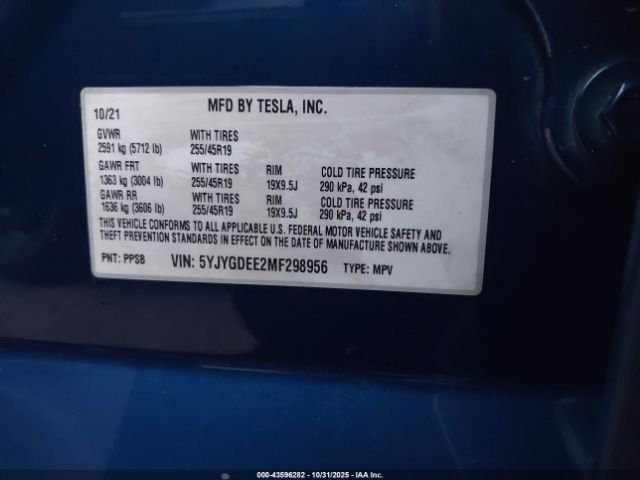 2021 TESLA MODEL Y 5YJYGDEE2MF298956 Photo 8