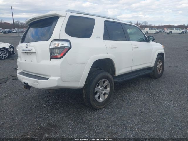 2014 TOYOTA 4RUNNER JTEBU5JR8E5193947 Photo 3
