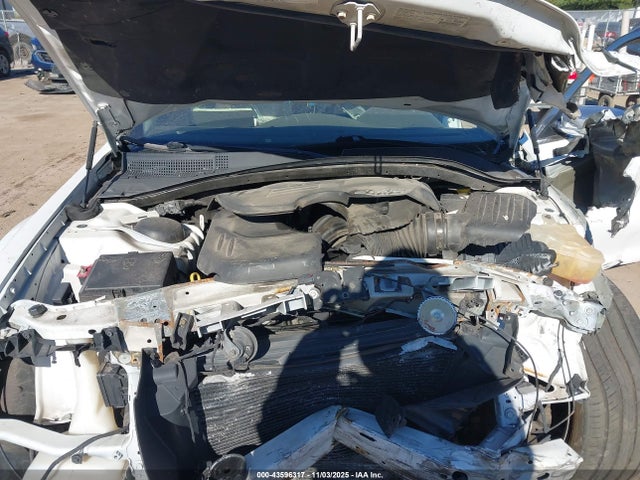 2013 CHRYSLER 300C 2C3CCAEG8DH532666 Photo 9