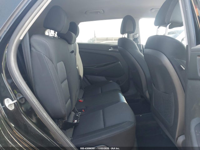2016 Hyundai Tucson Se მანქანა იყიდება აუქციონზე, vin: KM8J23A46GU231453, აუქციონის ნომერი: 43596361