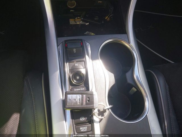 2019 ACURA TLX 19UUB2F68KA008476 Photo 10