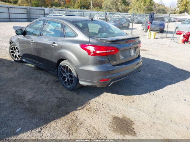 2016 FORD FOCUS 1FADP3F24GL245552 Photo 2