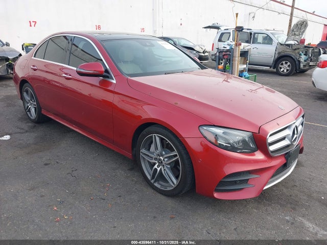 Mercedes-Benz m274 2018 WDDZF4JB5JA348049 Image 1