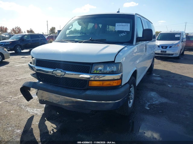 2013 CHEVROLET EXPRESS 3500 1GAZG1FGXD1128574 Photo 1