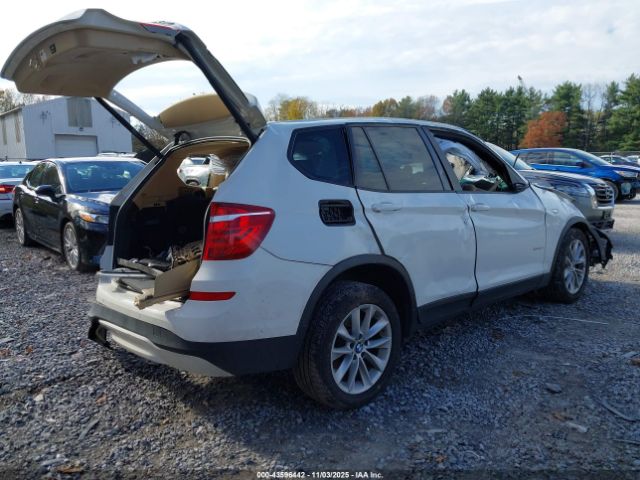 2015 BMW X3 5UXWX9C58F0D59883 Photo 3