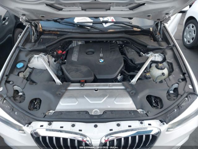 2019 BMW X3 5UXTR7C51KLF23789 Photo 9
