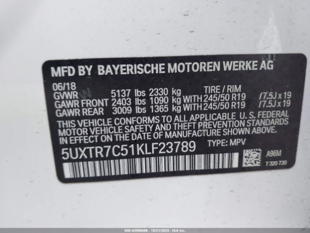2019 BMW X3 5UXTR7C51KLF23789 Photo 8