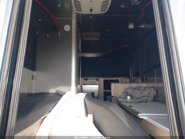43596531 :رقم المزاد ، 1SMG4DC18KJ204442 vin ، 2019 Airstream Basecamp X مزاد بيع