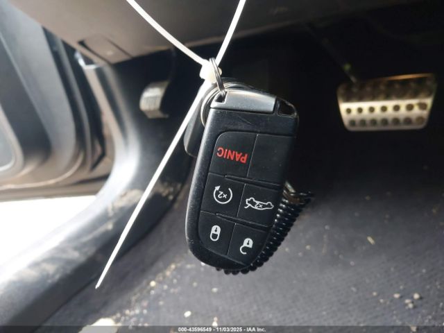 2016 CHRYSLER 300 2C3CCABT2GH269421 Photo 10