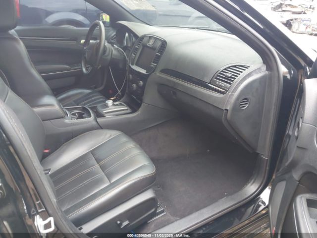 2016 CHRYSLER 300 2C3CCABT2GH269421 Photo 4