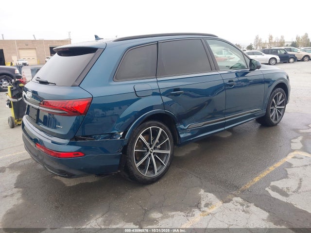 2020 AUDI Q7 WA1LXAF74LD008788 Photo 3