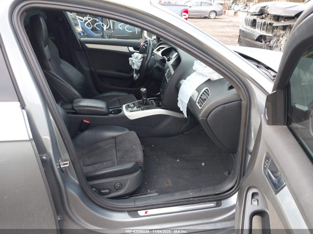 2010 AUDI S4 WAUDGAFL1AA038317 Photo 4