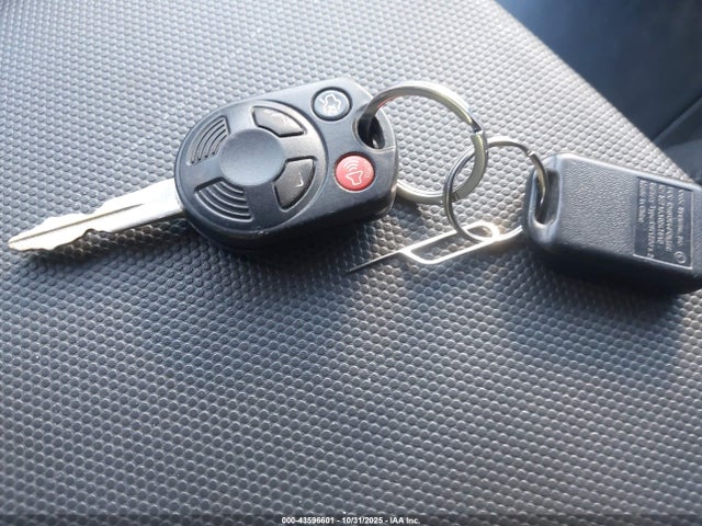 2008 FORD ESCAPE 1FMCU94198KD85403 Photo 10