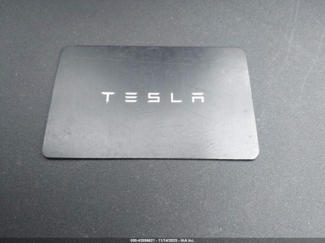 2023 TESLA MODEL Y 7SAYGDEF5PF876175 Photo 10
