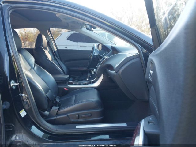 2017 ACURA TLX 19UUB1F56HA006641 Photo 4