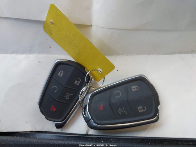 2017 CADILLAC XT5 1GYKNDRS1HZ243193 Photo 10