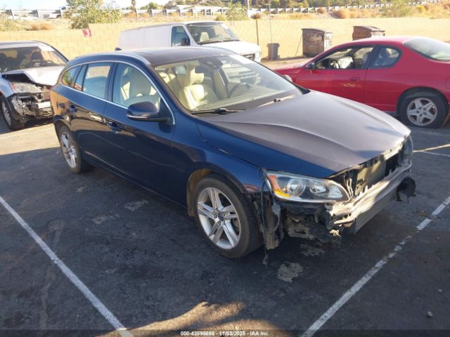 2015 VOLVO V60 YV126MEC3F1213944