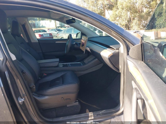 2023 TESLA MODEL Y 7SAYGAEE4PF609339 Photo 4