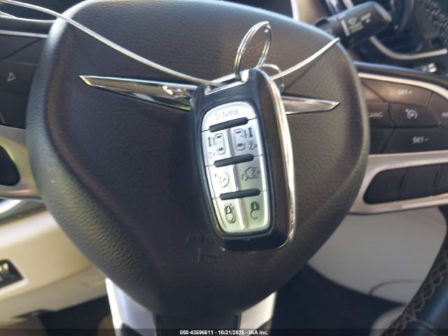 2018 CHRYSLER PACIFICA 2C4RC1BG3JR193038 Photo 10