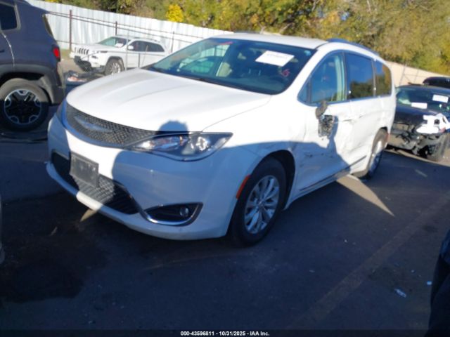 2018 CHRYSLER PACIFICA 2C4RC1BG3JR193038 Photo 1