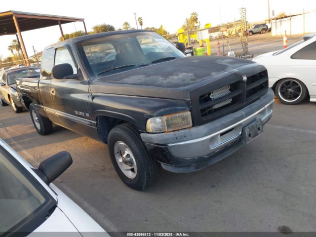 2000 DODGE RAM 1500 1B7HC13Y4YJ171261