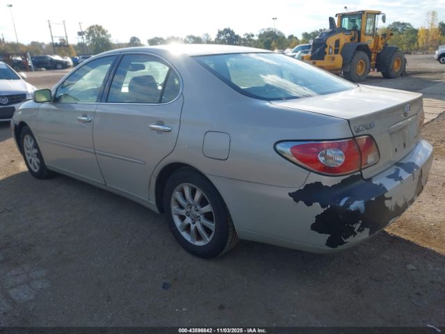 2003 LEXUS ES 300 JTHBF30G030125220 Photo 2