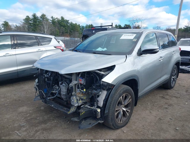5TDBZRFH6KS730270 Toyota Highlander Le