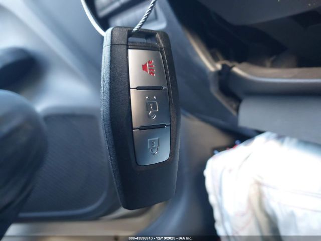 2022 MITSUBISHI OUTLANDER JA4J3VA8XNZ086833 Photo 10