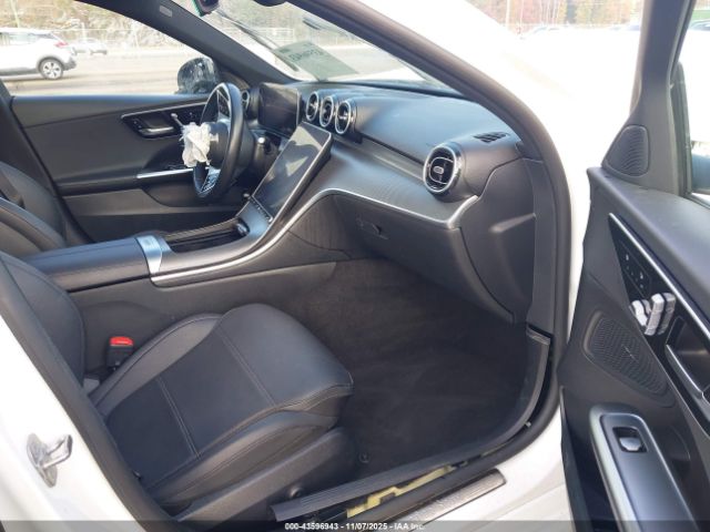 2024 MERCEDES-BENZ C 300 W1KAF4GB1RR219243 Photo 4