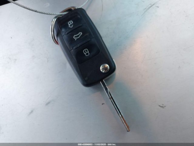 2018 VOLKSWAGEN PASSAT 1VWAA7A34JC006495 Photo 10