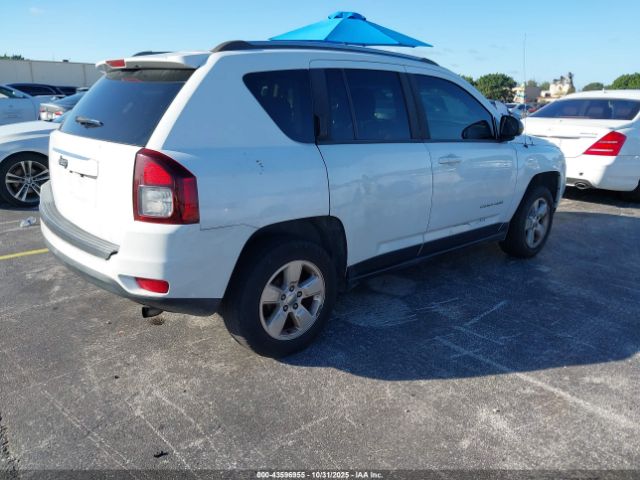 2014 JEEP COMPASS 1C4NJCBA9ED746229 Photo 3