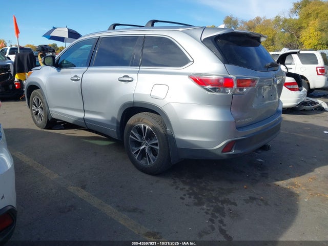 5TDJKRFH5GS236585 Toyota Highlander Xle V6