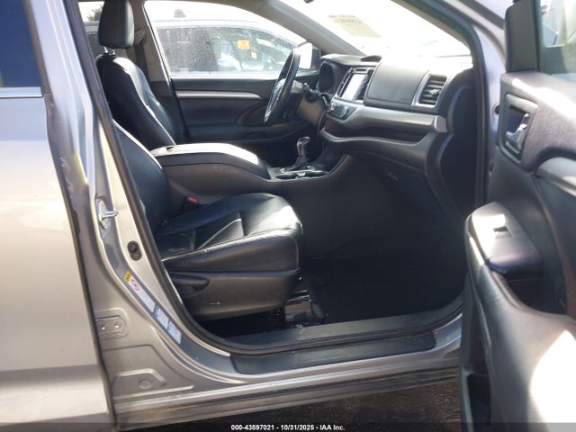 5TDJKRFH5GS236585 Toyota Highlander Xle V6