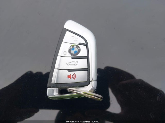 43597030 :رقم المزاد ، 5UXCR6C09L9B85961 vin ، 2020 Bmw X5 Xdrive40i مزاد بيع