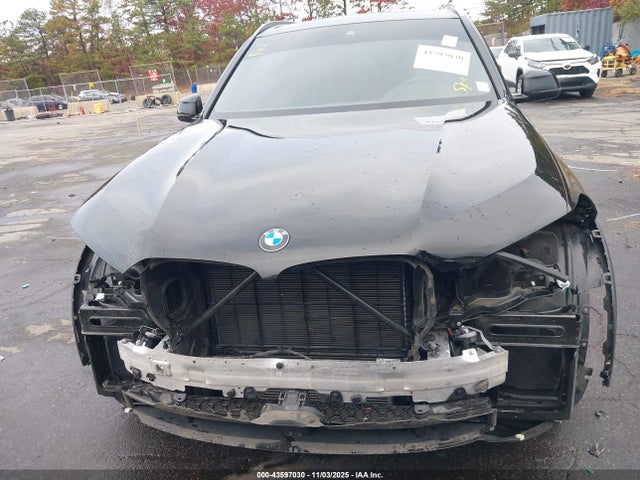 43597030 :رقم المزاد ، 5UXCR6C09L9B85961 vin ، 2020 Bmw X5 Xdrive40i مزاد بيع