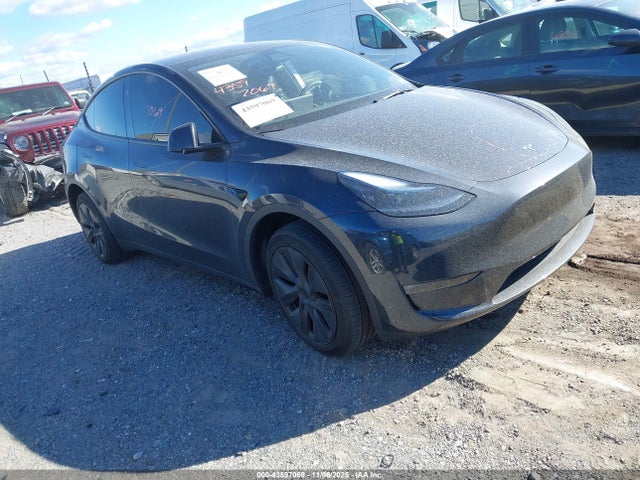 2024 TESLA MODEL Y 7SAYGDEE7RF198376 Photo 0