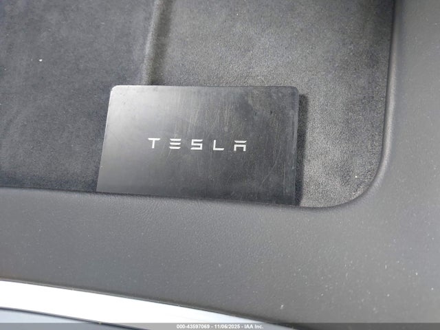 2024 TESLA MODEL Y 7SAYGDEE7RF198376 Photo 10