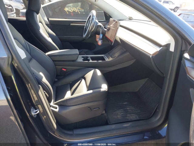 2024 TESLA MODEL Y 7SAYGDEE7RF198376 Photo 4