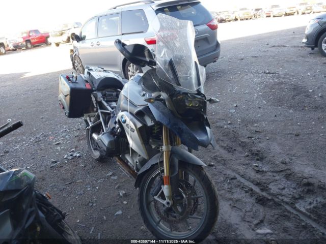 2016 BMW R1200 WB10A1107GZ670018