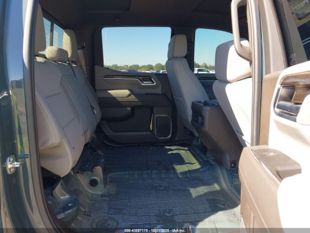 2025 CHEVROLET SILVERADO 1500 1GCUKDED3SZ168874 Photo 7