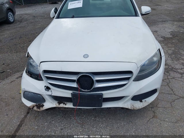 55SWF4KB3HU184926 Mercedes-Benz C 300 4matic