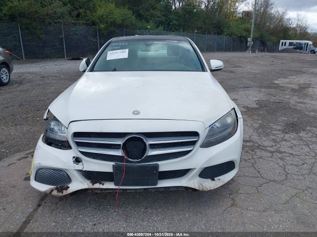 55SWF4KB3HU184926 Mercedes-Benz C 300 4matic