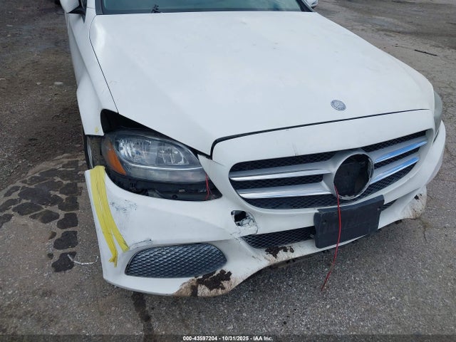 55SWF4KB3HU184926 Mercedes-Benz C 300 4matic