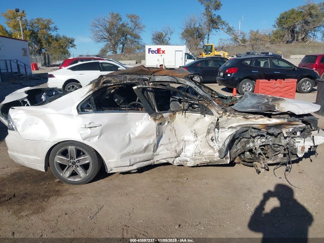 43597237 :رقم المزاد ، 3FAHP0KCXBR153757 vin ، 2011 Ford Fusion Sport مزاد بيع