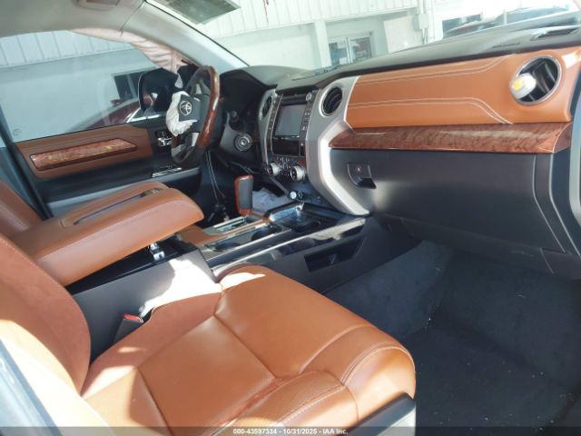 2019 TOYOTA TUNDRA 5TFAY5F13KX866585 Photo 4